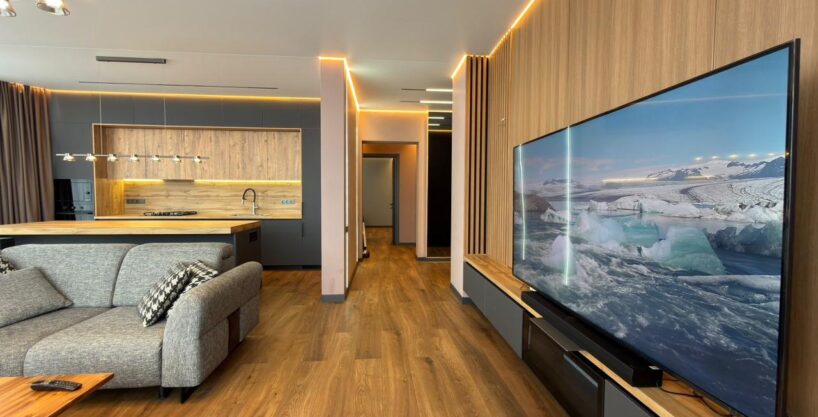Просторная гостиная в квартире 135 м² в Батуми
