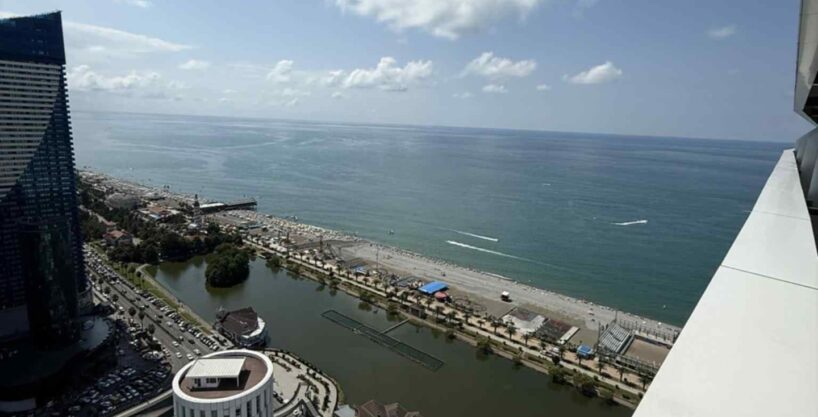 Alliance Palace Marriott Batumi — апартаменты в районе Химшиашвили